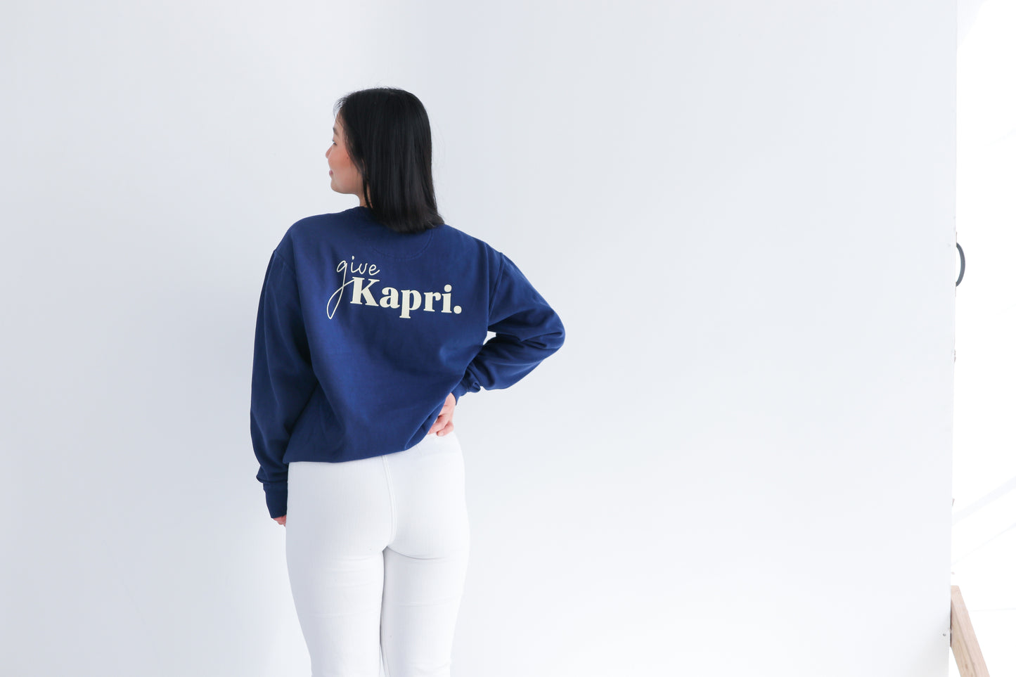 GiveKapri Crewneck
